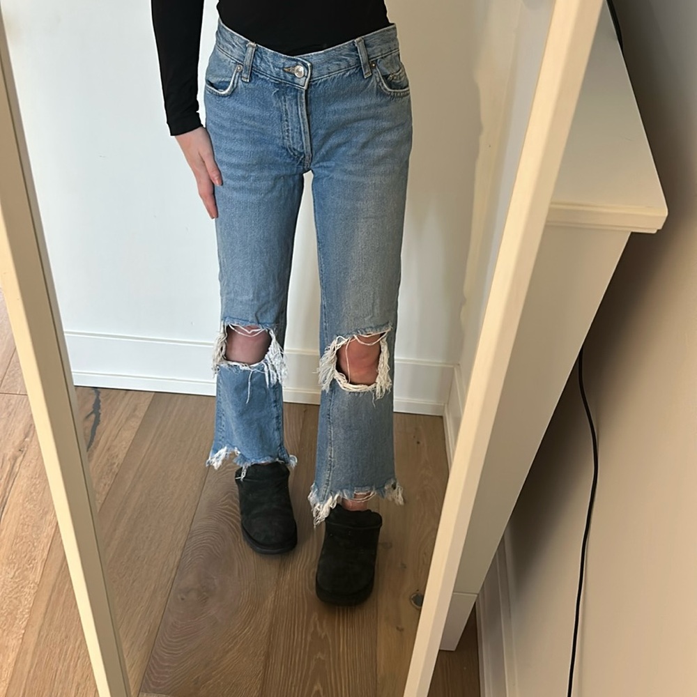 FREE PEOPLE ripped mid waist jeans